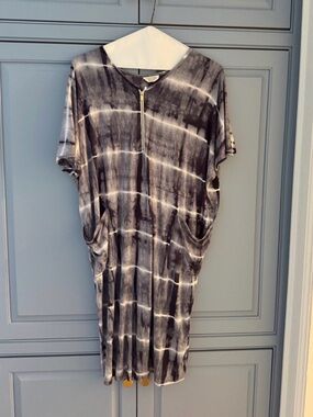 Dwell and slumber caftan house dress